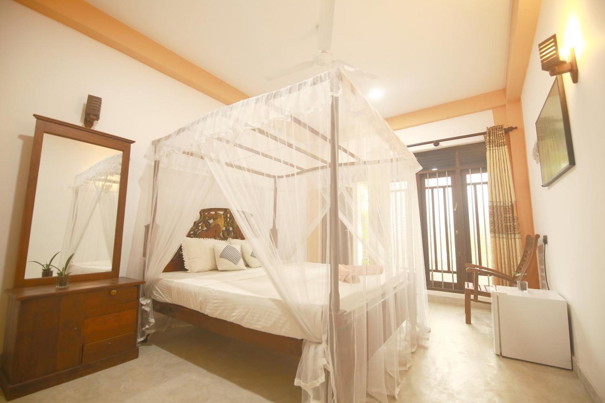 Surf Orchid Villa Weligama Exterior photo